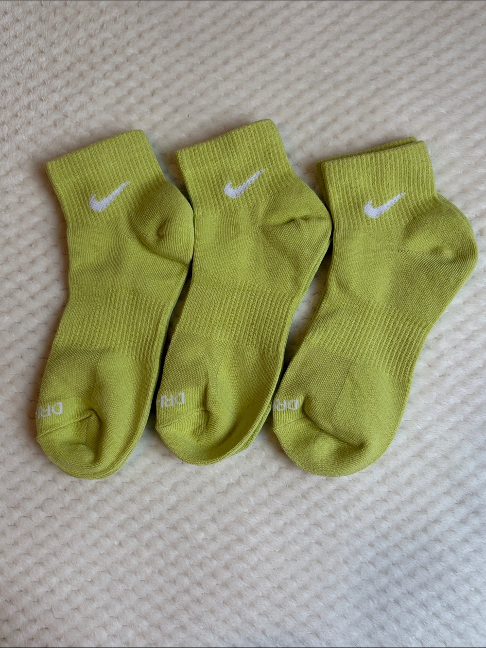 NWOT Nike Dri-Fit Women's Ankle Socks - Light Green (3-Pack) Medium